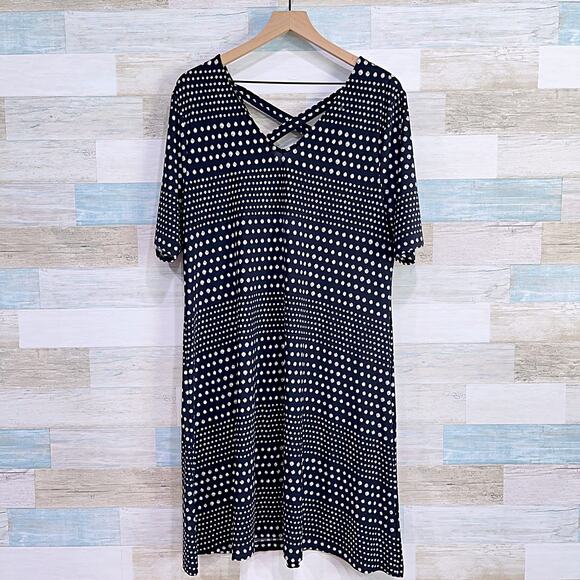 Chicos Polka Dot X Back T Shirt Dress Black White Short Sleeve Womens Large 2 - Picture 1 of 7